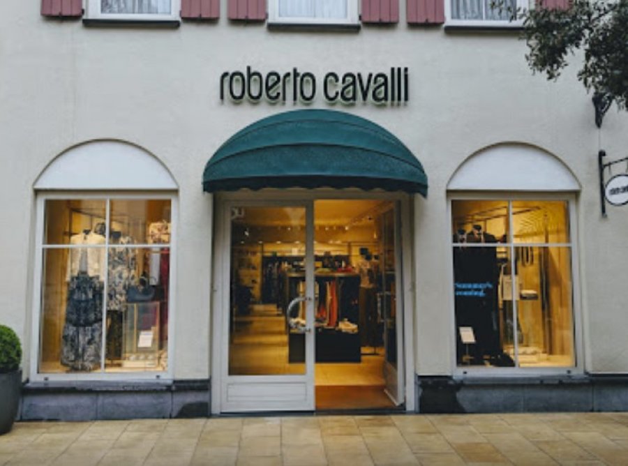 Roberto Cavalli Outlet -- Designer Outlet Roermond - 1