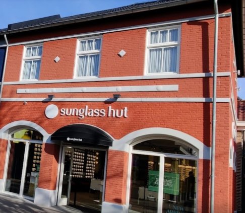 Sunglass Hut Outlet -- Designer Outlet Roermond