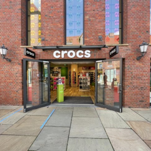 Crocs Outlet -- Designer Outlet Roermond