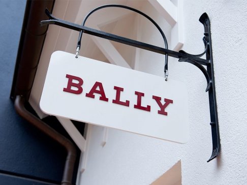Bally Outlet -- Designer Outlet Roermond
