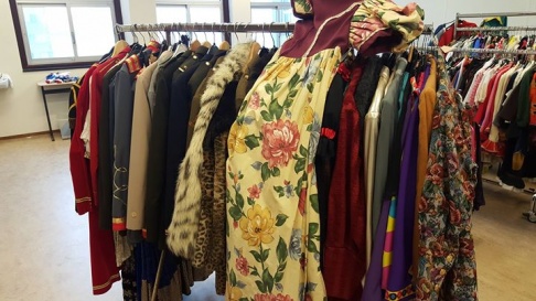 Outlet sales theaterkostuums  - 3