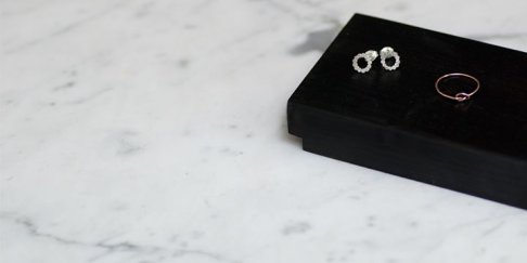 SALE!  samples & stock - sieraden en kleding