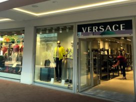 Versace Outlet -- Designer Outlet Roermond