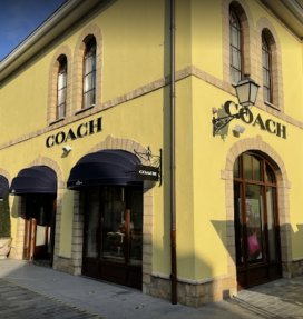 Coach Outlet -- Designer Outlet Roermond