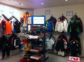 Outlet verkoop sportkleding